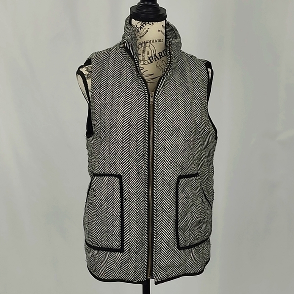 Wishlist Jackets & Blazers - {wishlist} Zip up Vest black and white